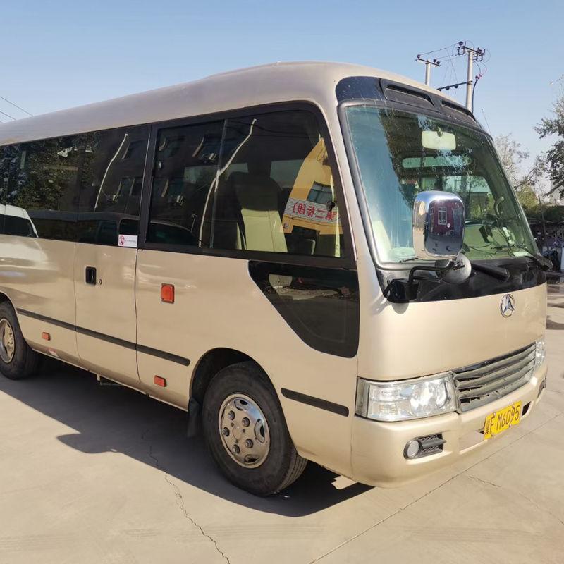 雨季出游中巴包車需要注意的事項是什么？